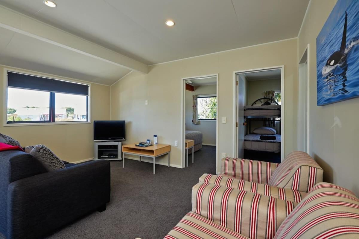 Kaikoura Top 10 Holiday Park Exterior photo