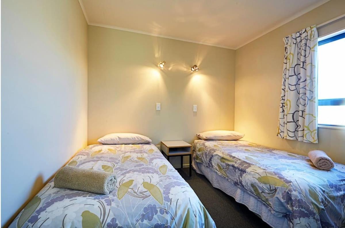 Kaikoura Top 10 Holiday Park Exterior photo