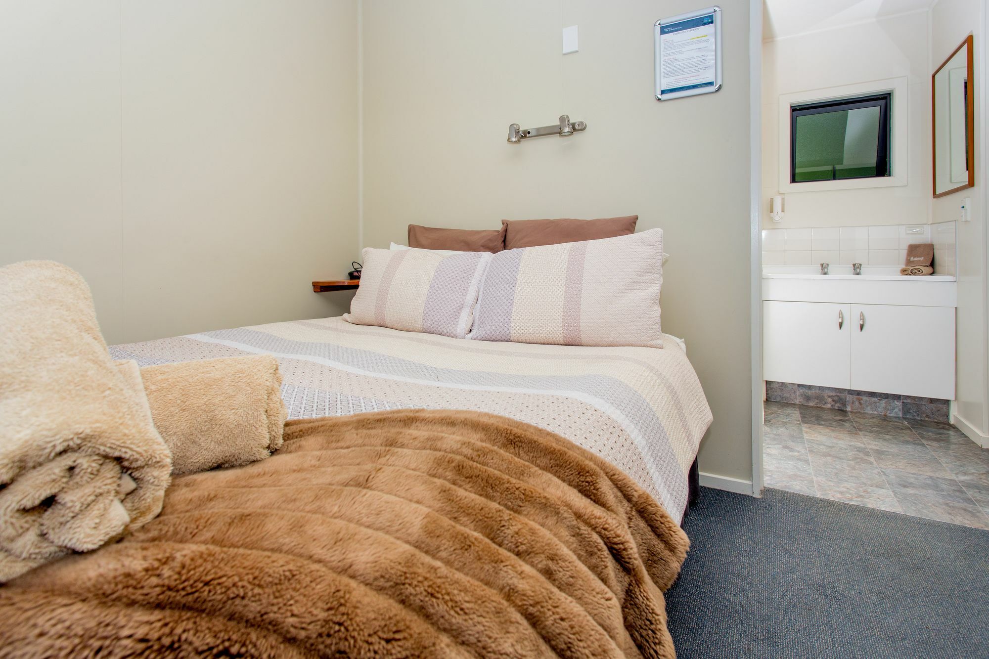 Kaikoura Top 10 Holiday Park Exterior photo